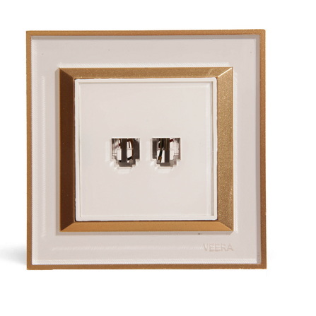 سوکت تلفن دو سوکت ویرا مدل ویرا پرو سفید با زه طلایی کلاسیک